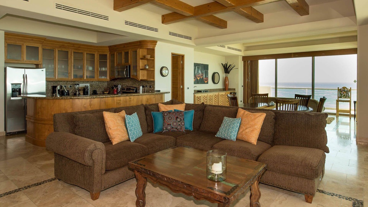 Las Conchas Condo | Luxury 3 BR/3.5 BA-Tessoro/Gorgeous/Views/Beachfront - Sleeps 8 - 2345 Sq Ft.