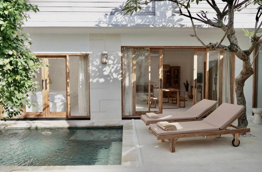 Padonan Villa | Luxury 3BR&3Bath Family-friendly Villa in Canggu