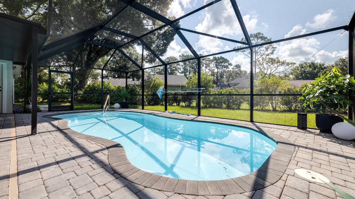 Saddlebrook House | Luxury 3BR Home w/Pool, Lanai & Fire Pit in Golf & Tennis Community 3-Month Minimum Stay