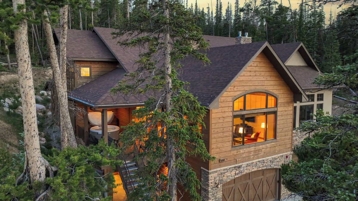 Woodmoor Villa | Luxury 4,200 sq ft duplex perched above Breckenridge overlooking the 10-mile range!