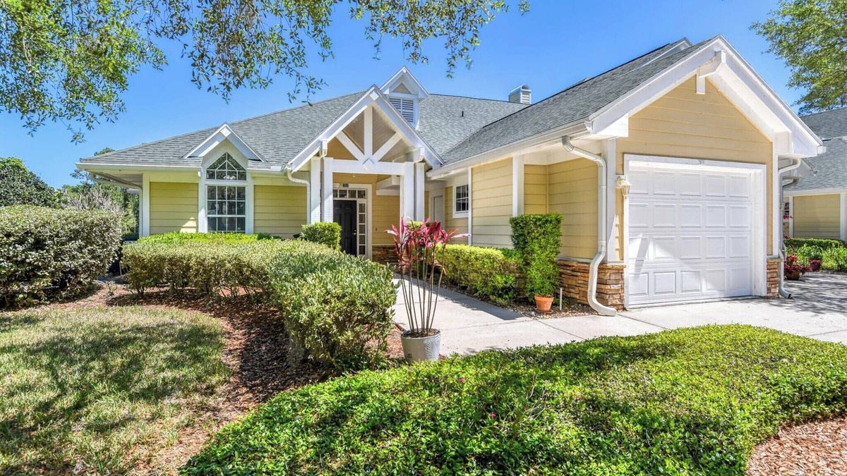 St. Augustine Condo | Luxury-4/4 w/BBQ-pool-hot tub - close to beaches & historic district