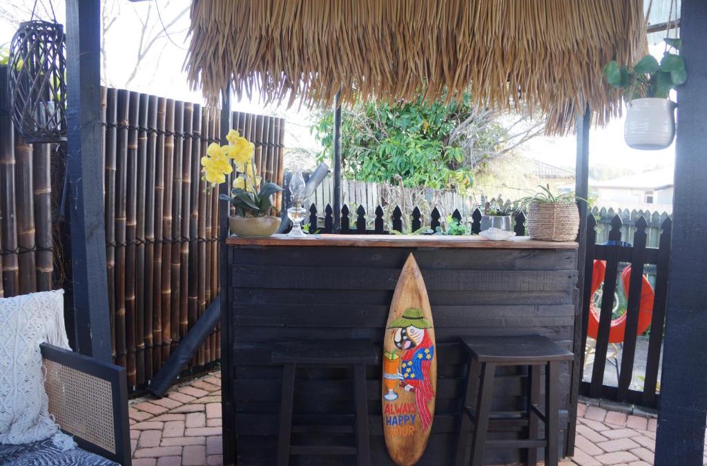 Bargara House | Luxury 4 Bedroom Home with Pool & Games Room Bar