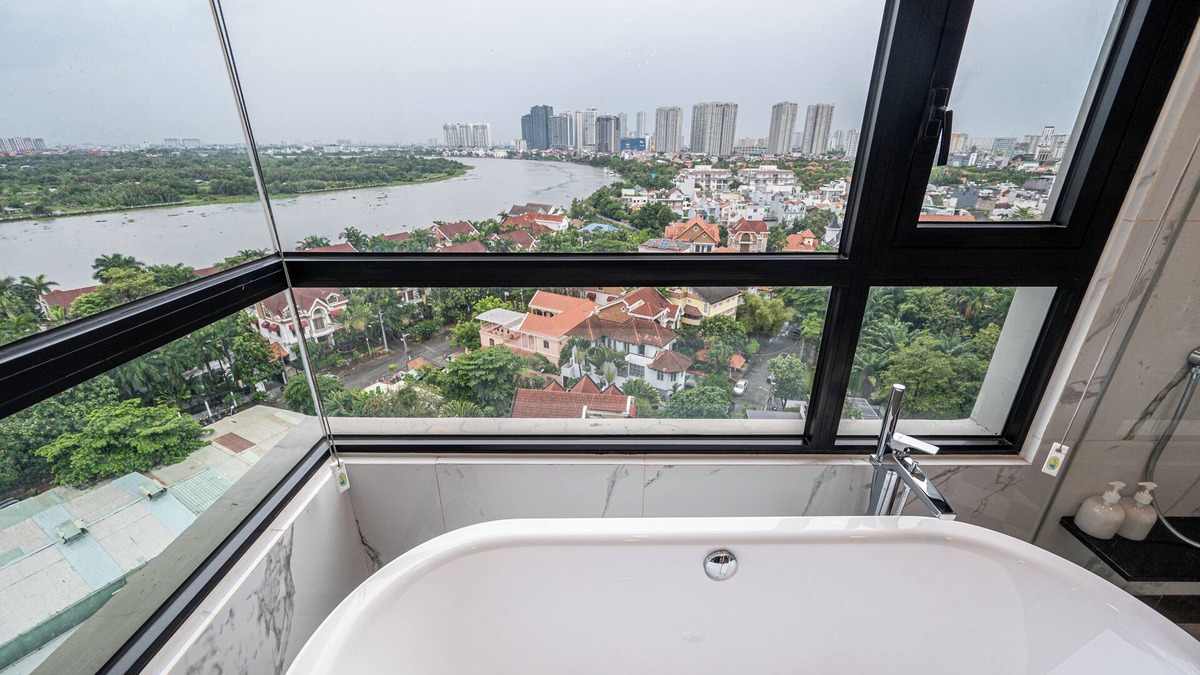 Thao Dien Apartment | Luxury 4 Bedrooms Condo with Amazing River View