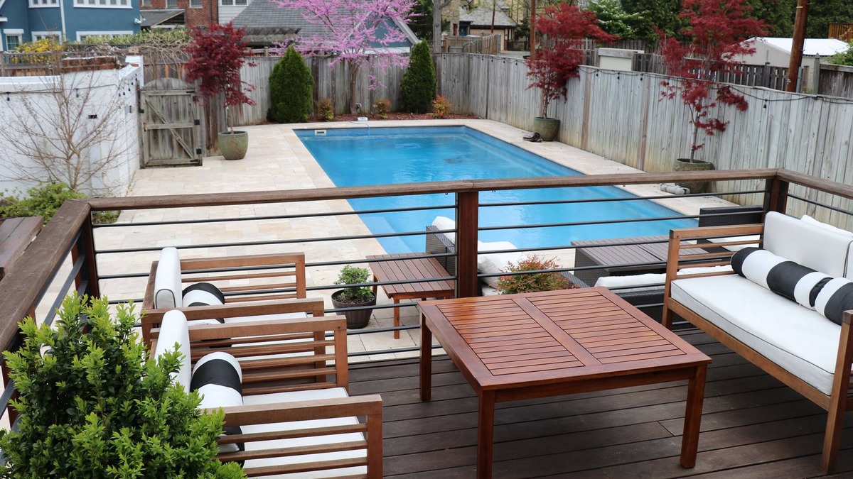 Crestwood House | Luxury 4 BR Private Home in Crestwood NW w/40' Heated Pool