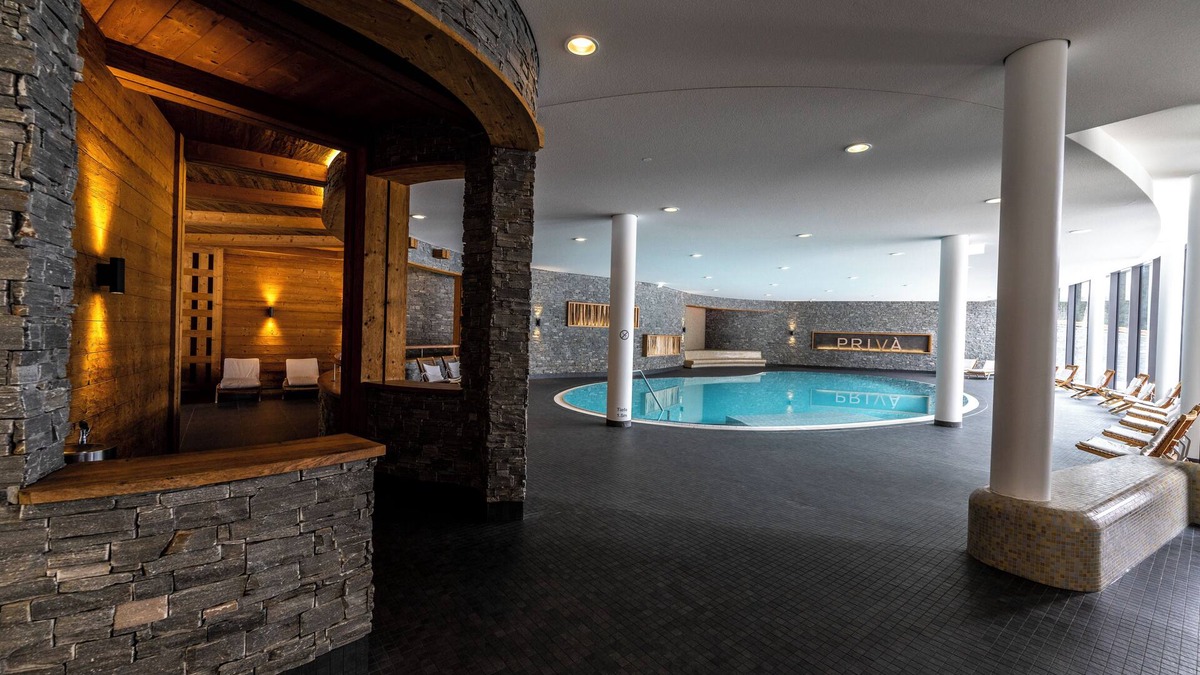 Valbella Apartment | Luxury 4-person apartment - Extra accessible in the holiday park Landal Alpine Lodge Lenzerheide