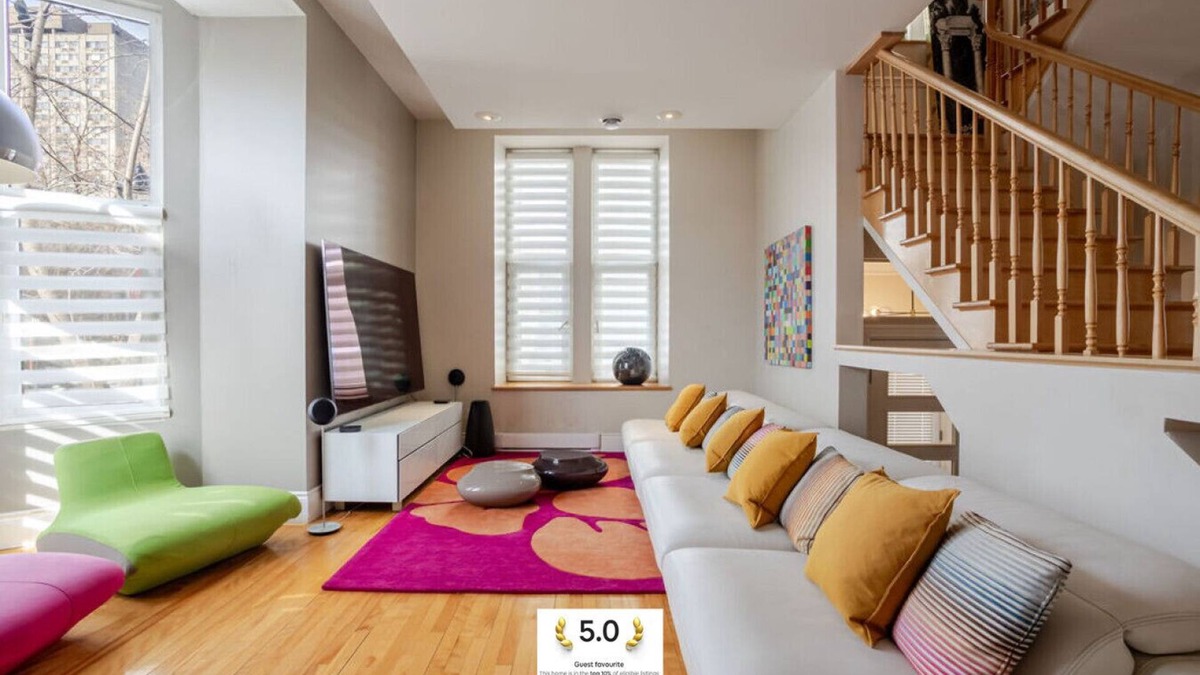 Shaughnessy Village House | Luxury 4BR/3BA Villa | Perfect for Groups