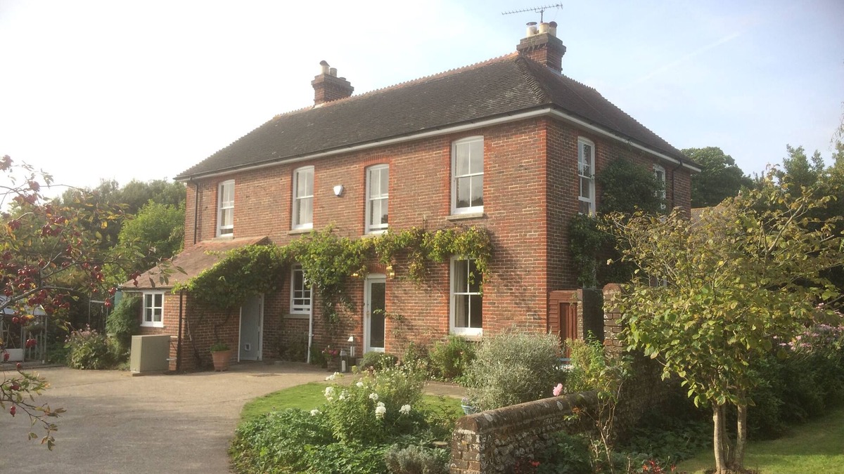 Funtington House | Luxury 5 bedroom, 6 bed elegant countryside house nr Bosham & West Wittering
