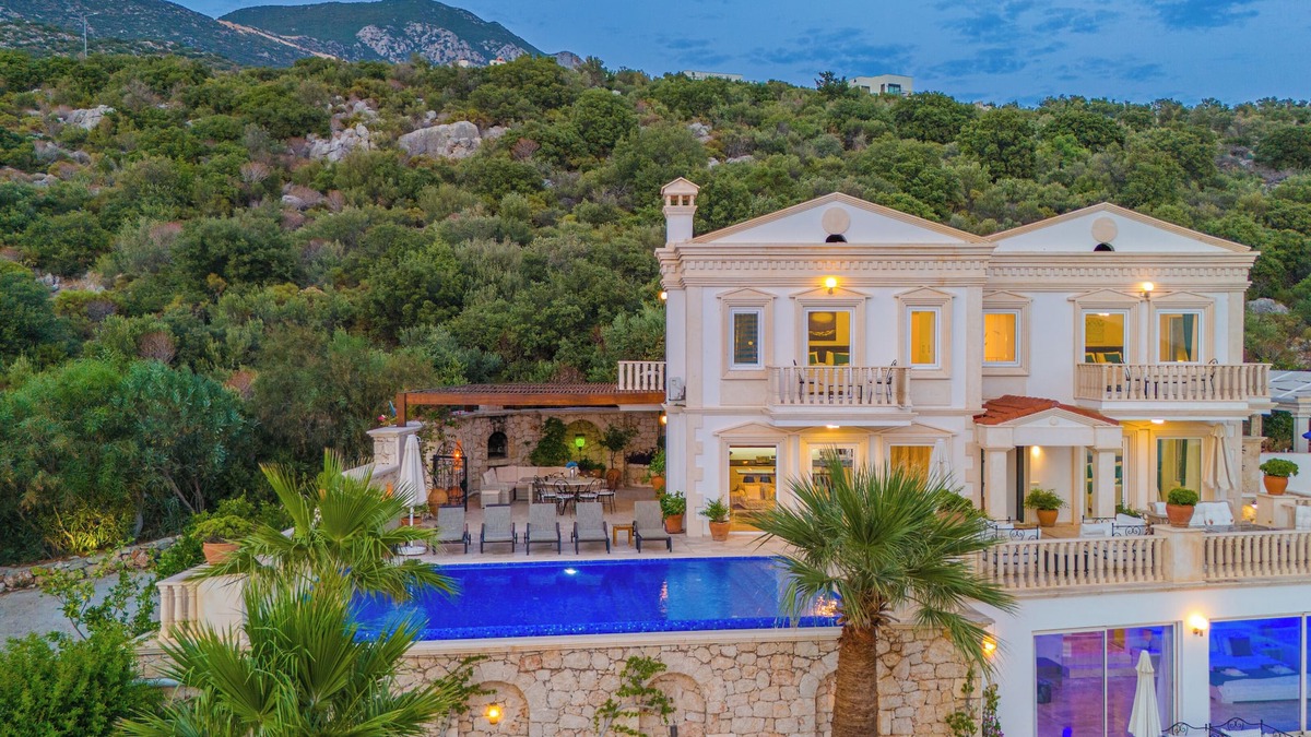 Kalkan Villa | Luxury 5 bedroom Detached Villa With Private Pool in Kisla Kalkan