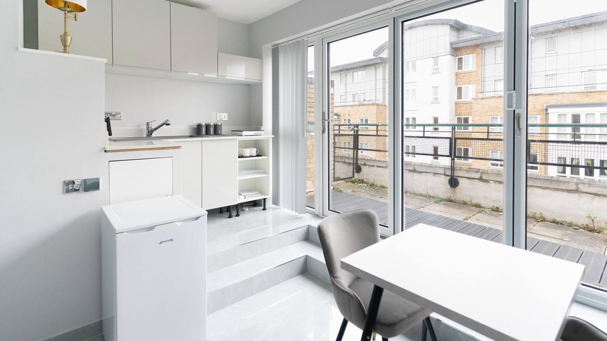 Island Gardens House | Luxury 5BD Guesthouse