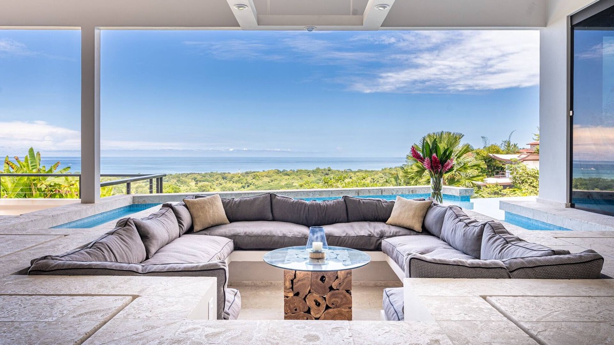 Ballena Villa | Luxury 5BR Ocean View Villa w/Pool, Hot Tub & Concierge/Sleeps 12/Beach 5 Min