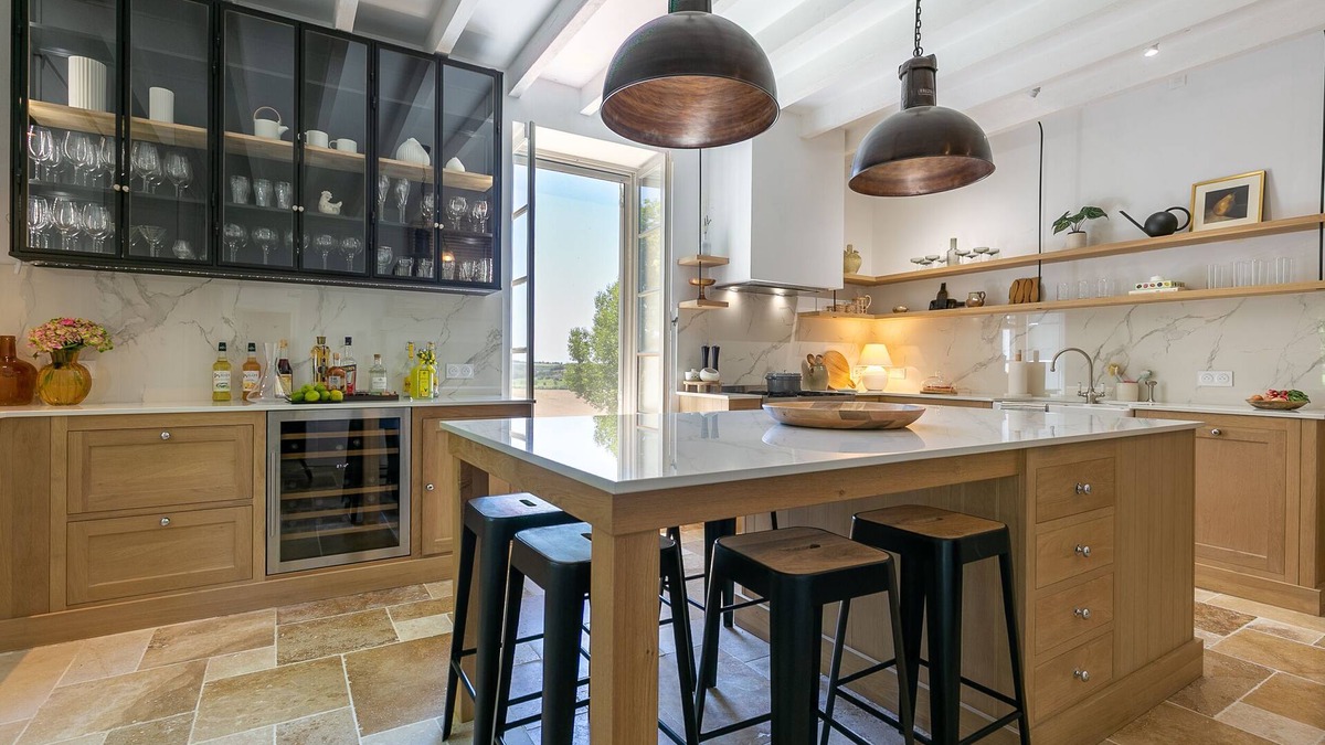 Pinel-Hauterive Villa | Luxury 6 bedroom (6 ensuite bath) villa in South West France - pool, A/C