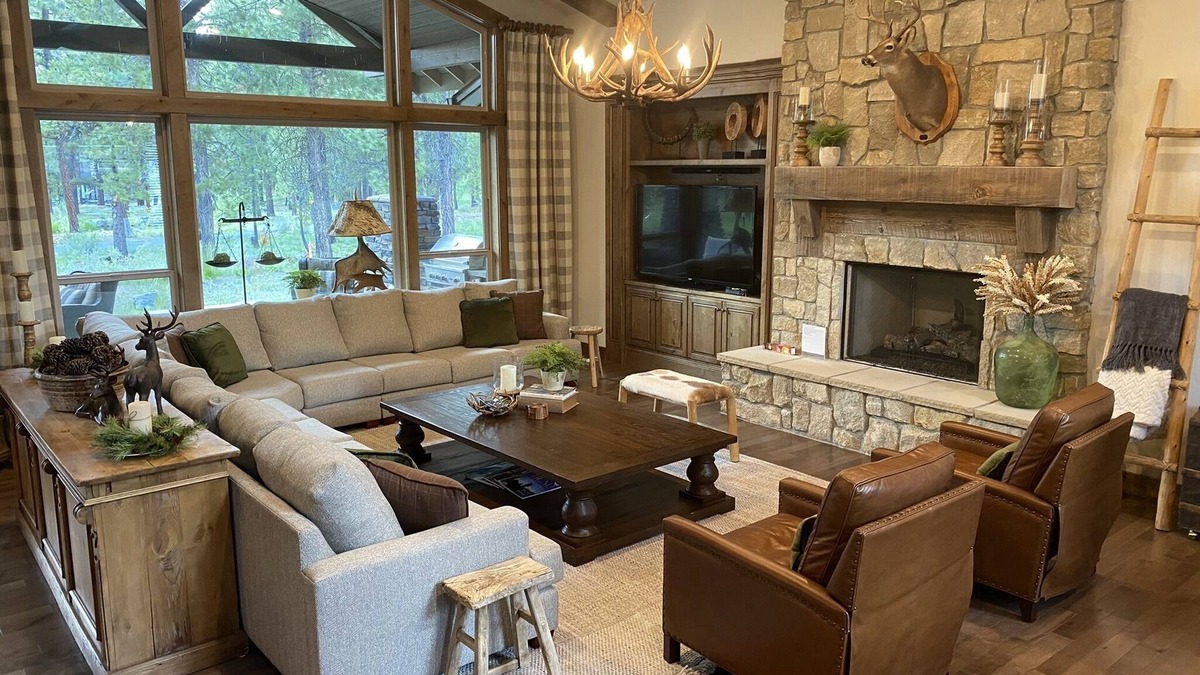 Sunriver House | Luxury 7 Br, 7.5 Ba Home. Great for Retreats and Family Gatherings!