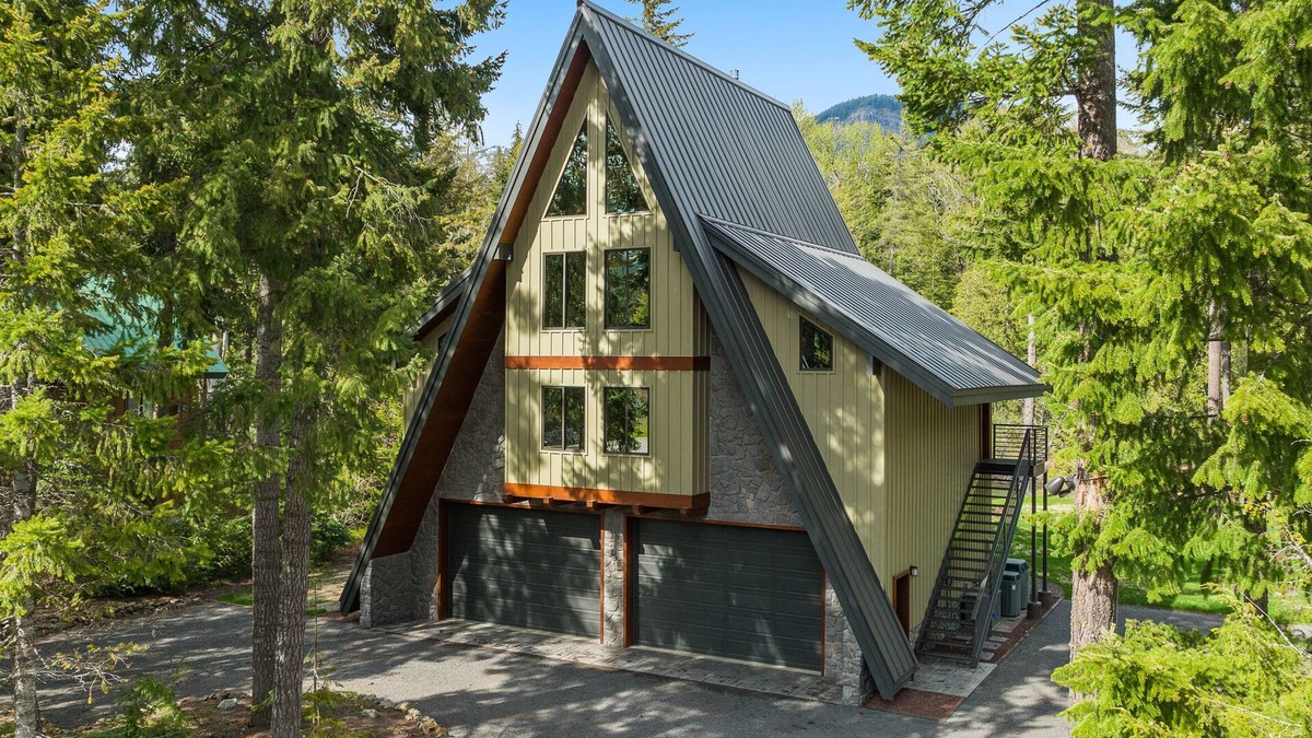 Easton House | Luxury A-Frame Lodge on a river, surrounded by mountains