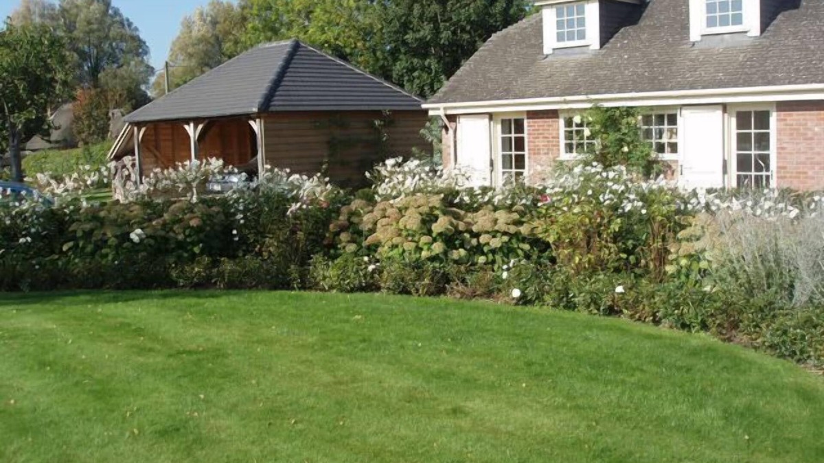 Broad Chalke House | Luxury Accommodation In The Renowned Chalke Valley Close To Salisbury