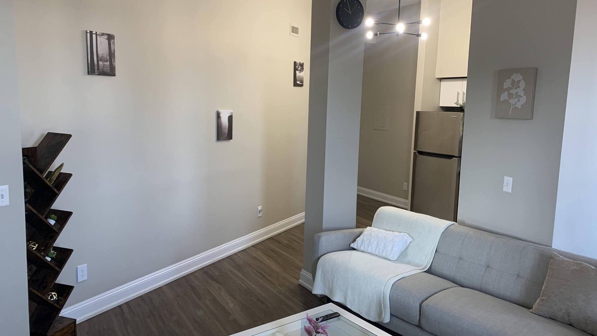 Downtown Apartment | Luxury Accommodation Dead Center Downtown New Haven!