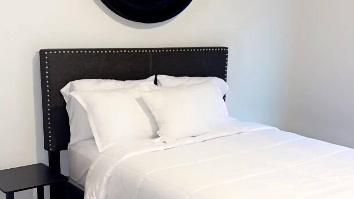 Grapevine Condo | Luxury and Peaceful 1 Bedroom 7 minutes from DFW!