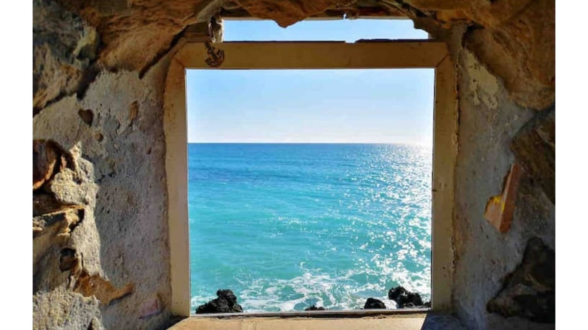 Los Canos de Meca House | Luxury and Relax at 50m beach. AC+Garage+Garden Pool