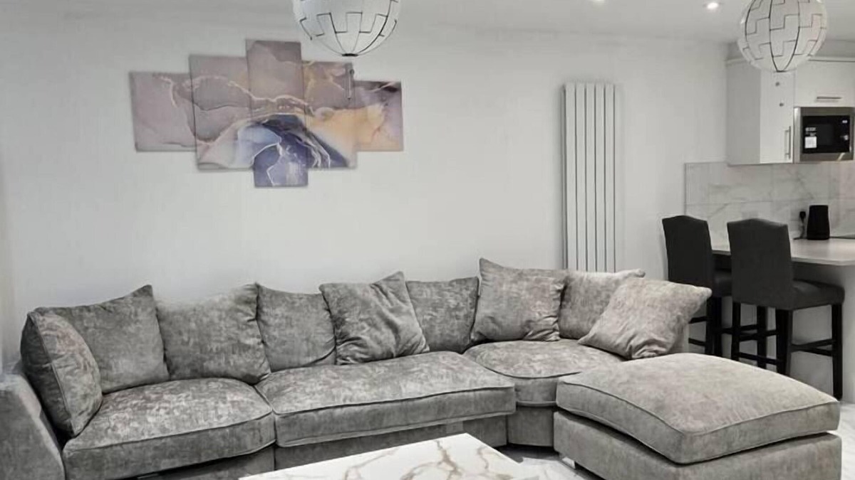 Greenhithe House | Luxury and stylish 3 bedroom house in Greenhithe