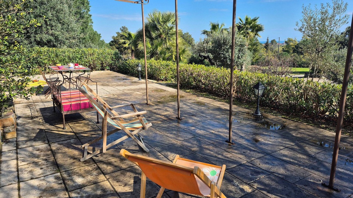 Plage d'Argeles Apartment | Luxury apartment, terrace, air conditioning, secure parking