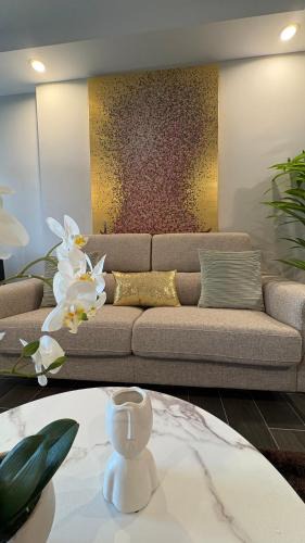 Heredia Apartment | Luxury apartment 10 min to Airport Be Cariari Condo #402