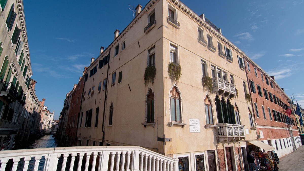 Castello Apartment | Luxury apartment, 100m from Piazza San Marco, Venice