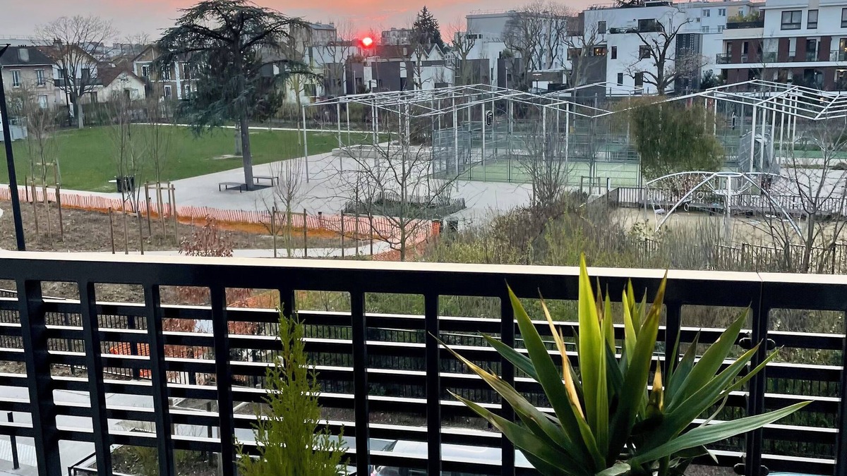 Bois-Colombes Apartment | Luxury apartment 15 minutes from Paris & La Défense