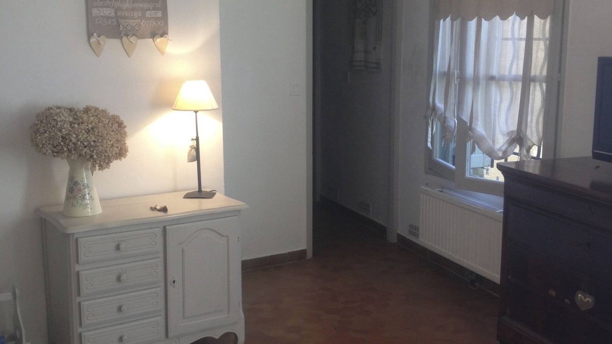 Avignon City Centre Apartment | LUXURY APARTMENT IN HISTORIC CENTER OF AVIGNON