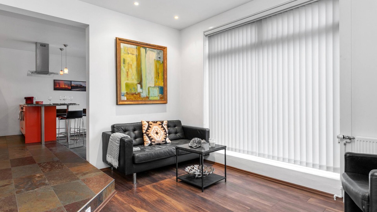 Downtown Apartment | Luxury apartment in central Reykjavik 2 bedroom, 2 bathrooms keyless entry