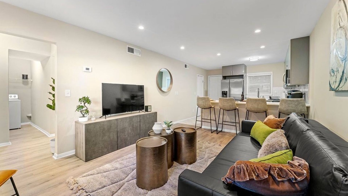 Loring Heights Apartment | Luxury Apartment in West Midtown