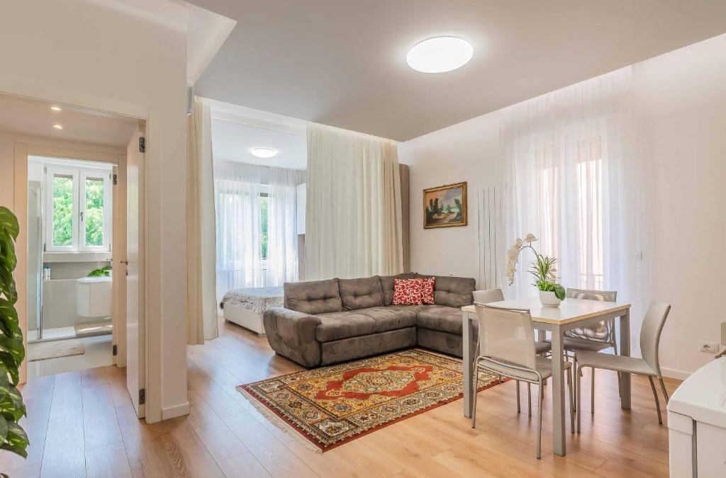 Cardano al Campo Apartment | Luxury apartment Malpensa
