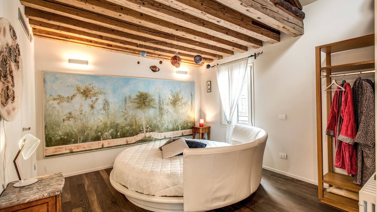 Castello Apartment | Luxury apartment overlooking Biennale Gardens