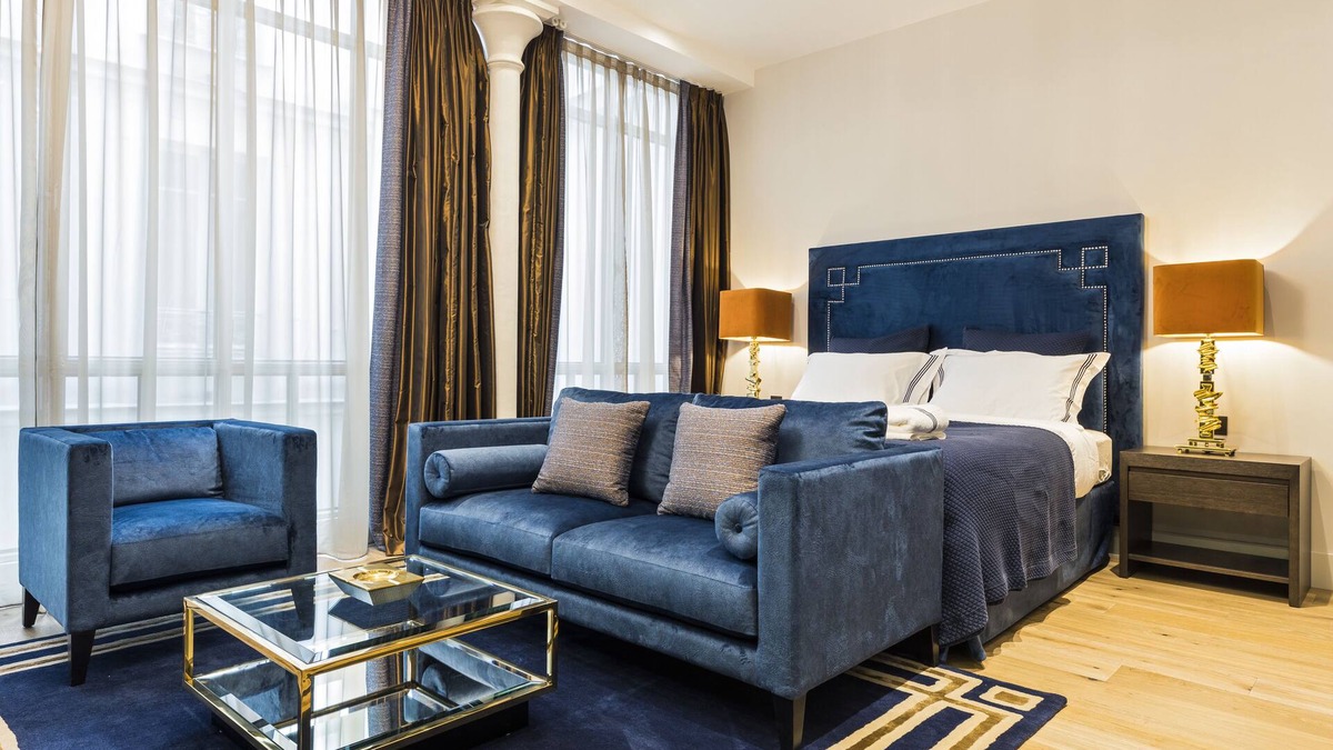 Les Halles Apartment | Luxury Apartment Paris Louvre II