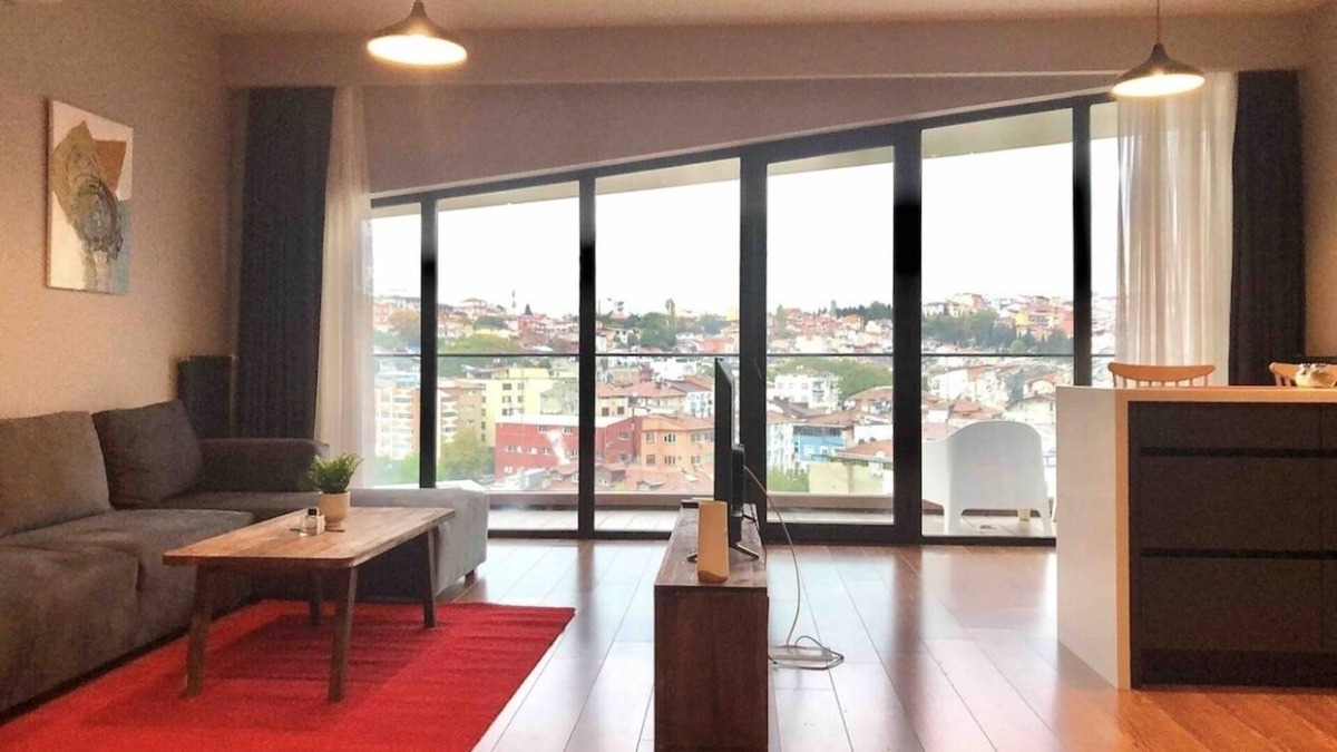 Taksim Apartment | Luxury apartment - pool, parking & gym in Beyoglu