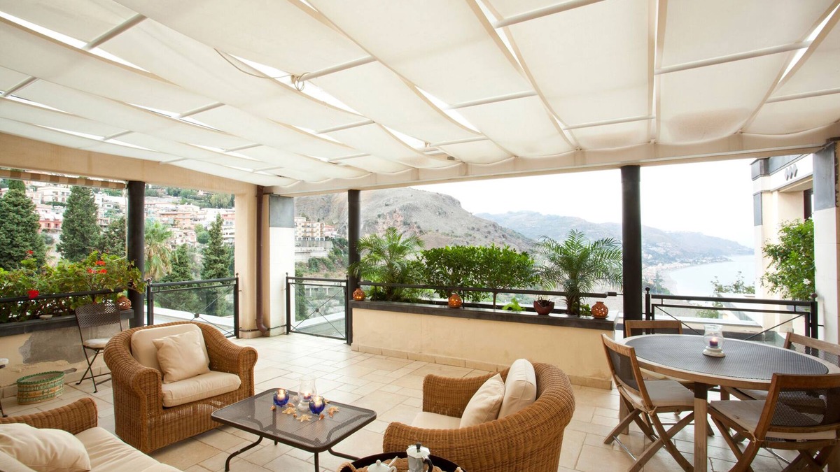 Taormina Apartment | LUXURY APARTMENT, TERRACE SEA VIEW, SWIMMINGPOOL, PRIVATE PARKING