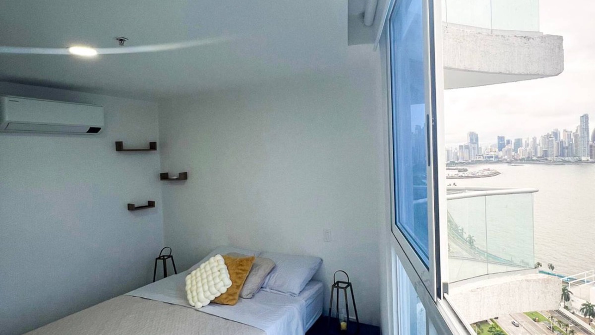 Calidonia Apartment | Luxury Apartment - The Sands Panama - 2414