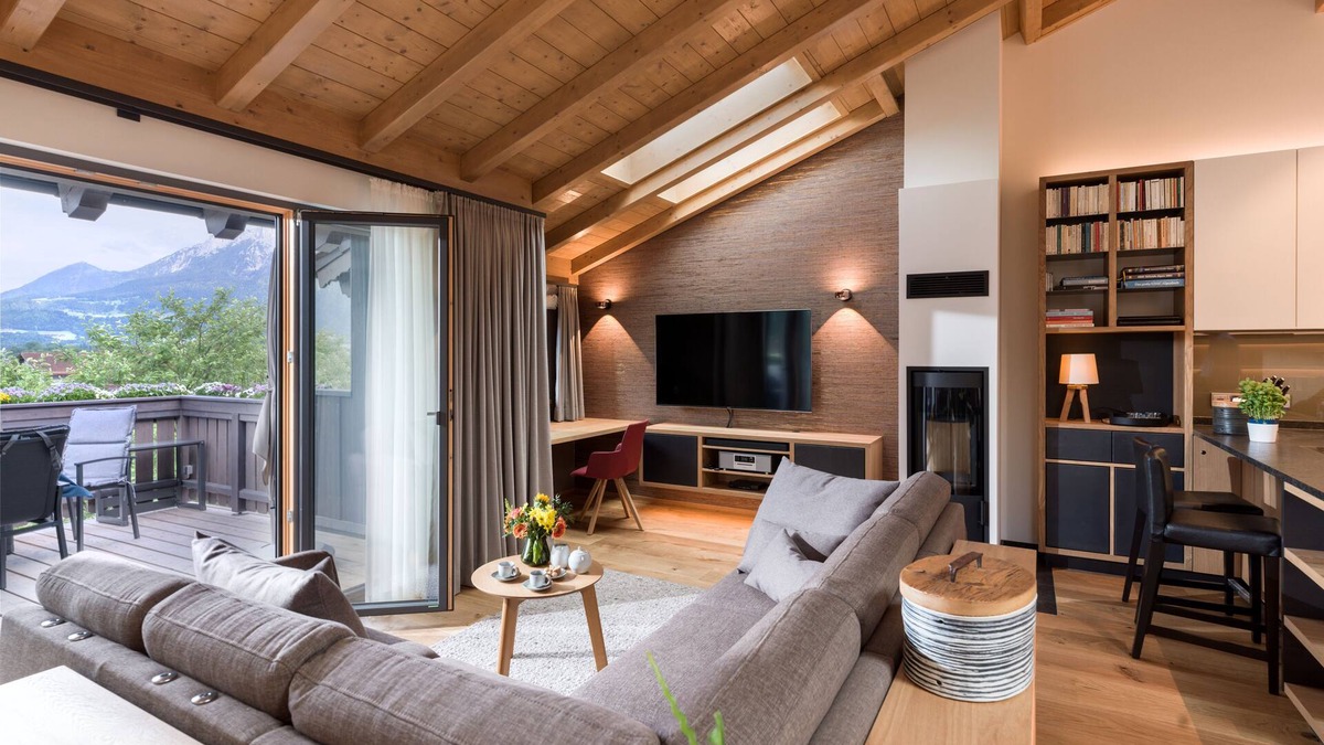 Oberaudorf Apartment | Luxury apartment with sauna and fireplace