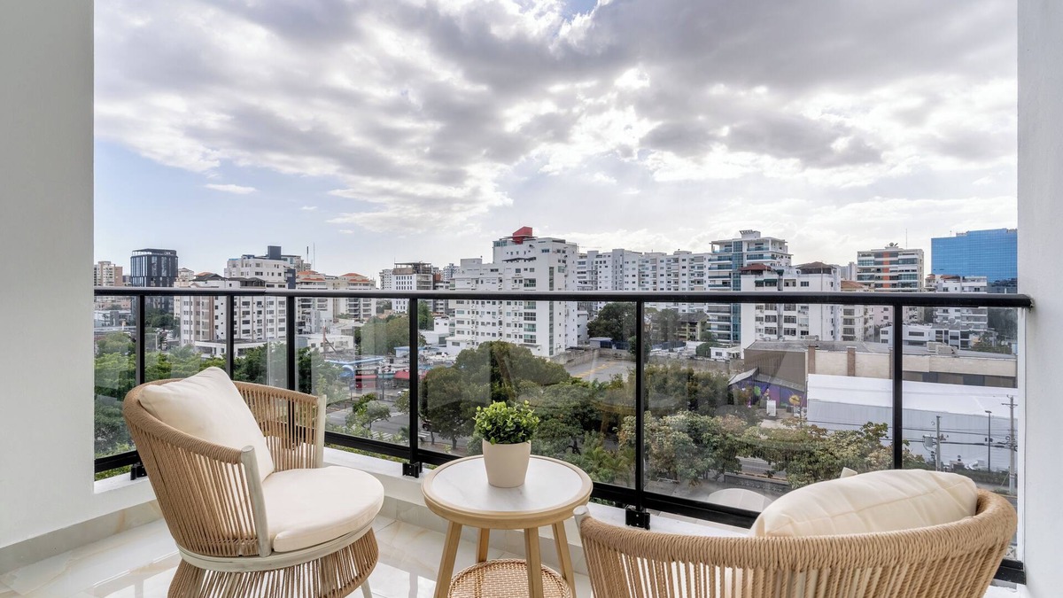 La Arboleda House | Luxury apt city views in the center of the city