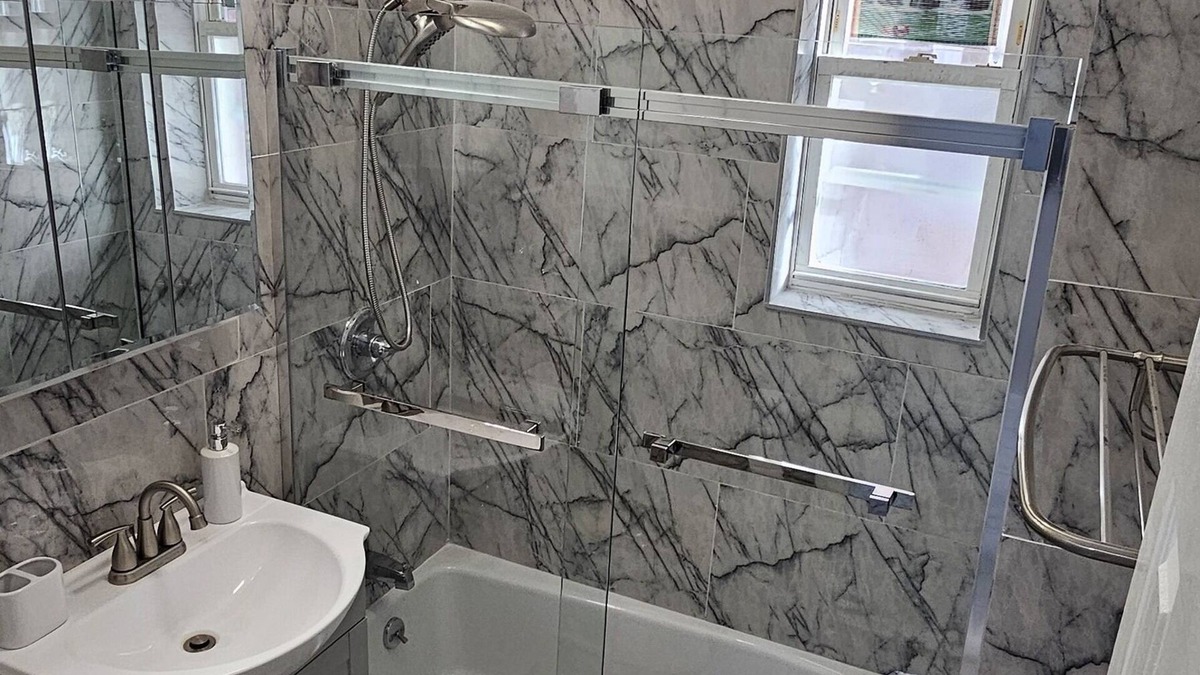 Park Versailles Apartment | LUXURY APT IN THE BRONX/CLOSE TO BRONX ZOO