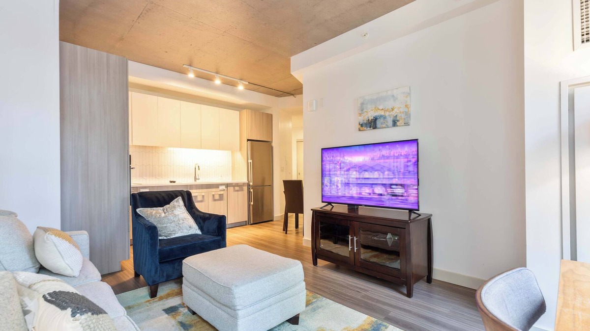 MIT Apartment | Luxury Apt with Amenities