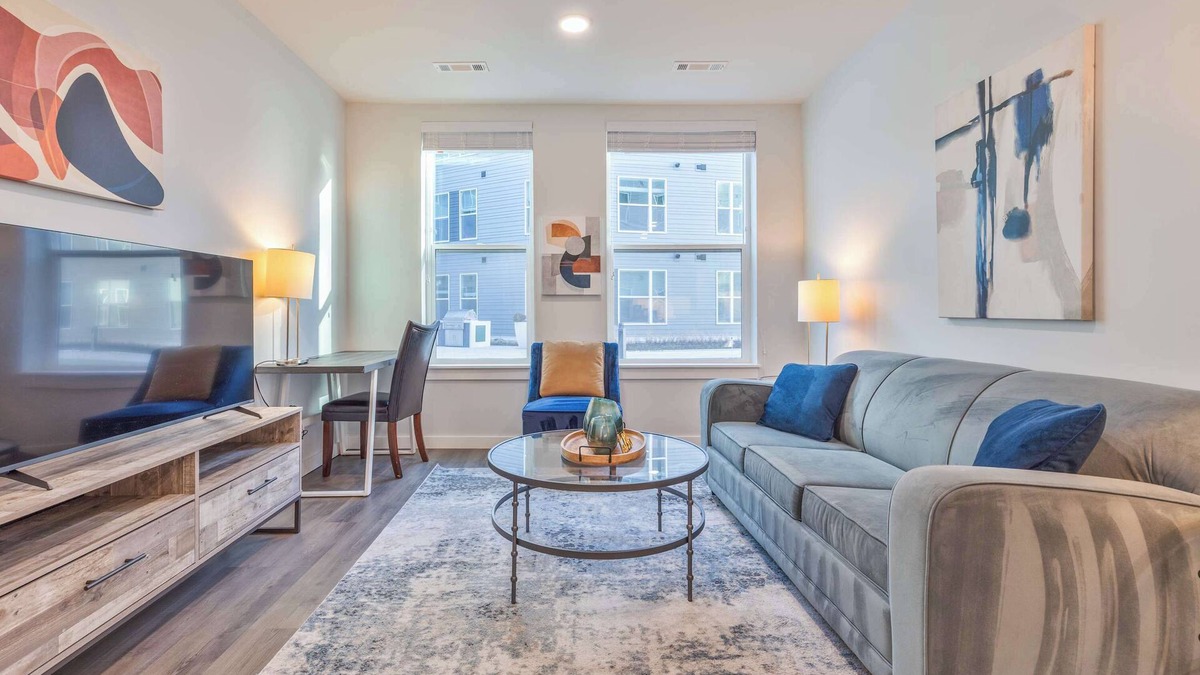 Piety Corner Apartment | Luxury Apt with Rooftop Terrace and Pool