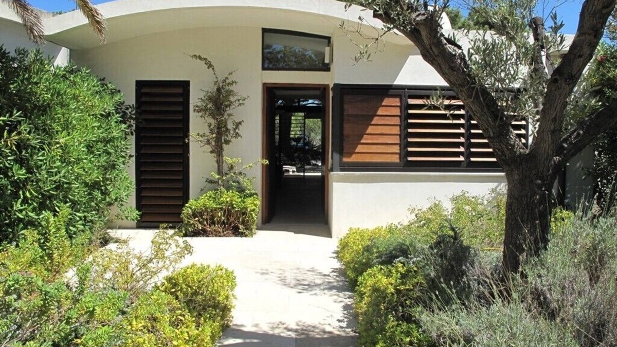 Marine de Saint Ambroggio House | Luxury architect villa - 100 m beach of Sant Ambroggio
