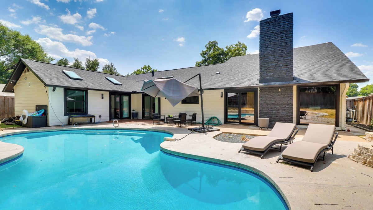North Austin Civic Association Cottage | Luxury Austin Home w/ Game Room & Fire Pit!