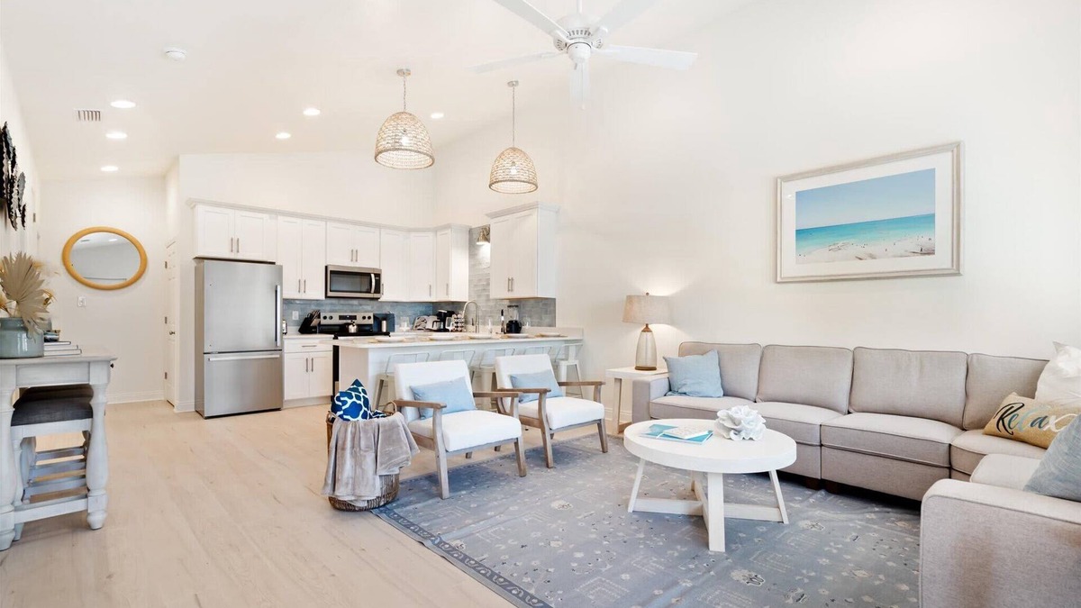 Dauphin Island Apartment | Luxury Autumn Retreat on Oleander - Unit E