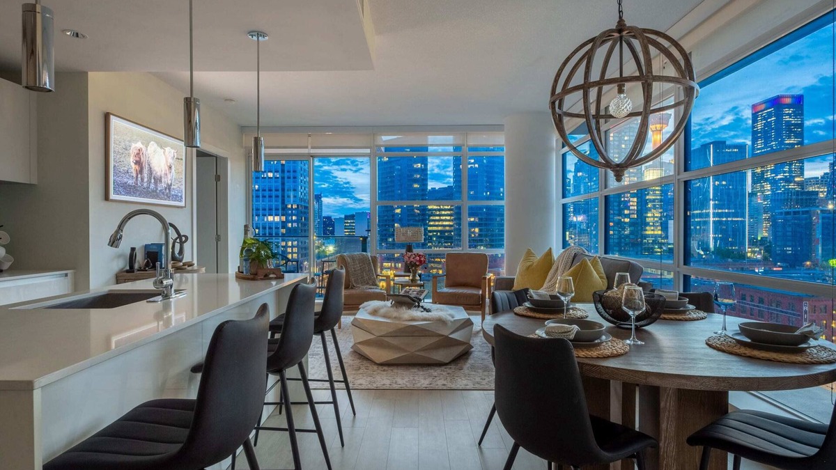 Victoria Park Condo | Luxury Awaits: "The Draper" Tower View, Banff Pass