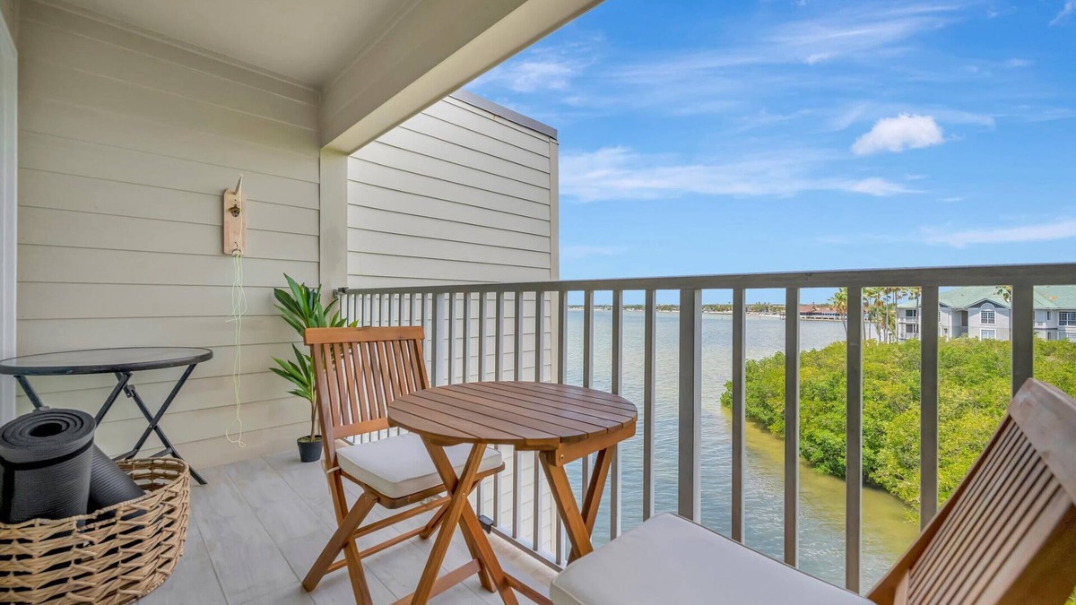 Rocky Point Condo | Luxury Bayview Condo, Balcony, Game Room, Htd Pool