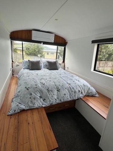 Castlecliff Other | Luxury Beach Bus