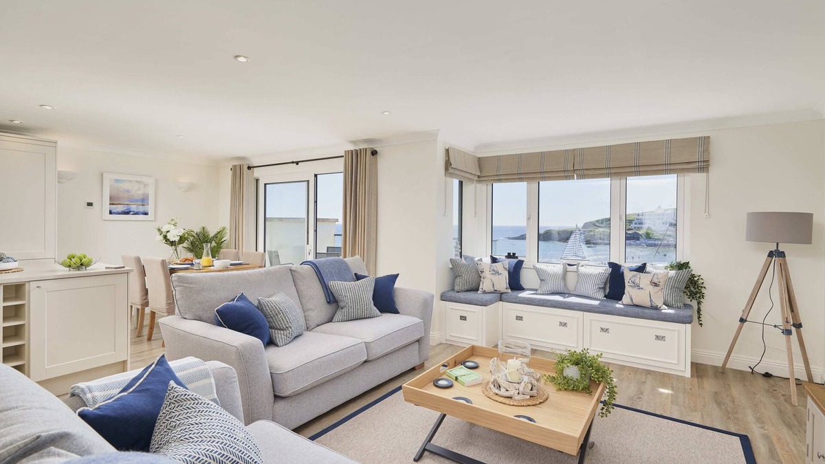 Bigbury-on-Sea Apartment | Luxury Beach Front Apartment, Bigbury-on-Sea, Views of Burgh Island