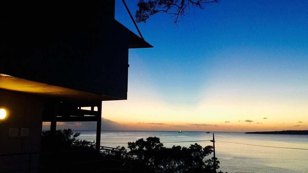 Sakimotobu House | Luxury Beach Home With Sunset views (Licensed)