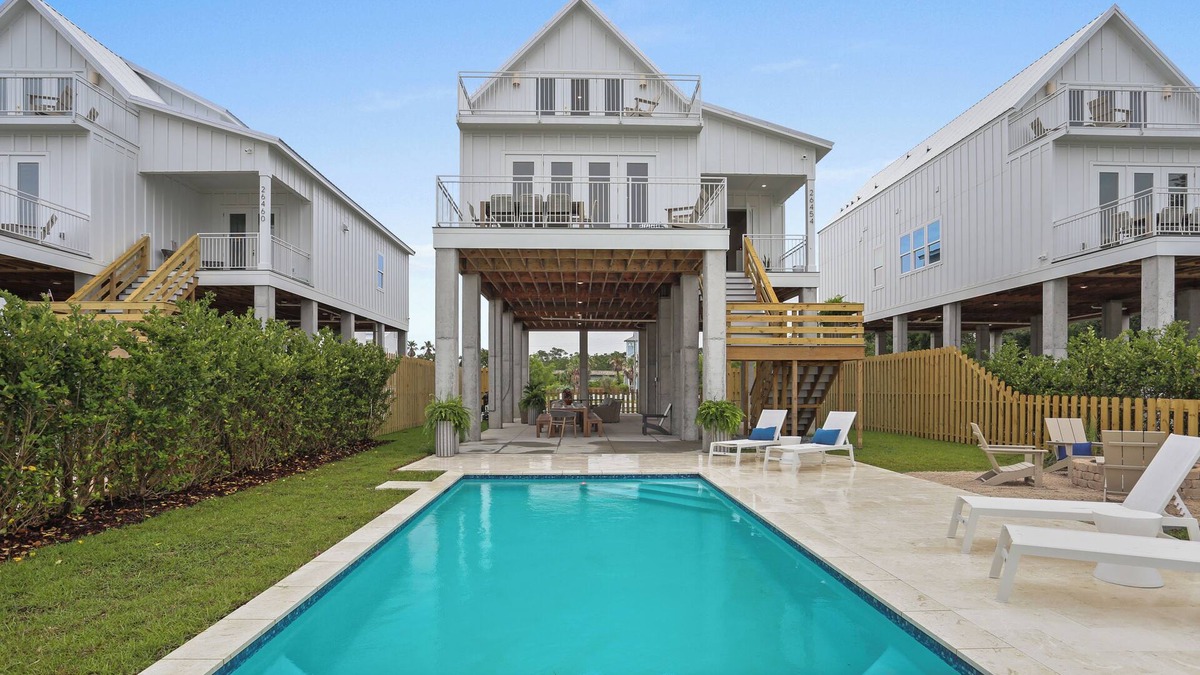 Henderson Point House | Luxury Beach House w/Pool - Huge Waterfront Views!