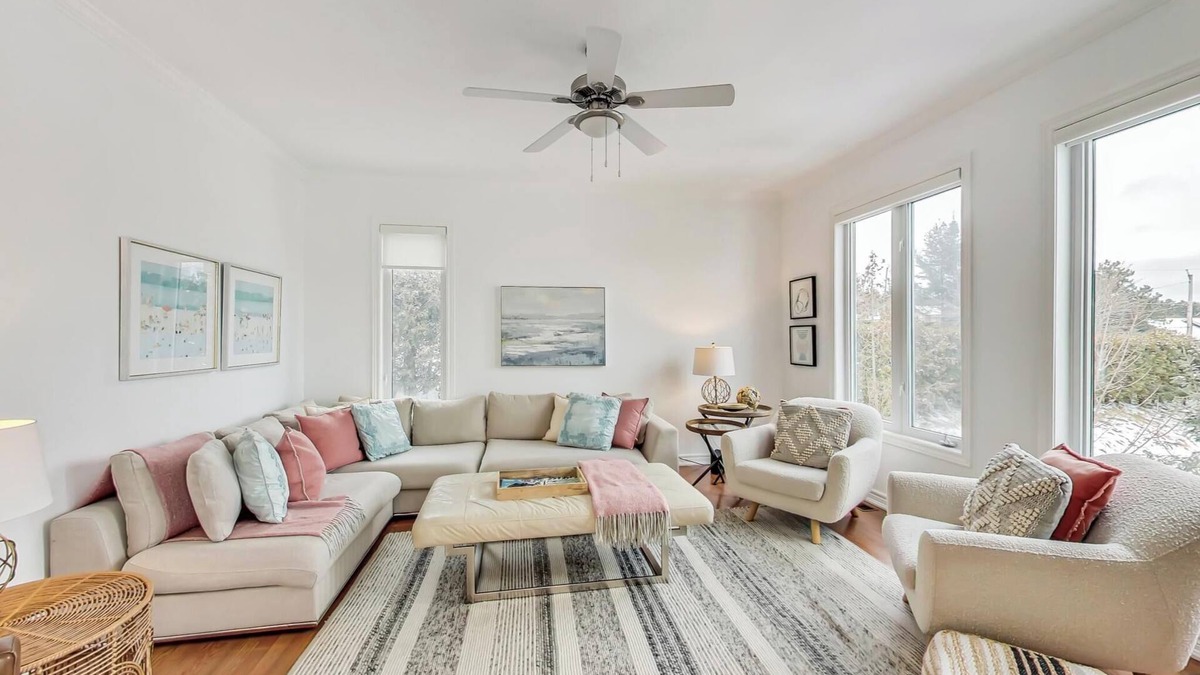 Bluewater Beach House | Luxury Beach House With Incredible Sunset Views